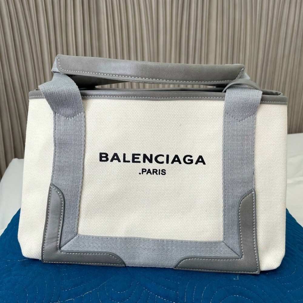 Balenciaga Cabas Tote